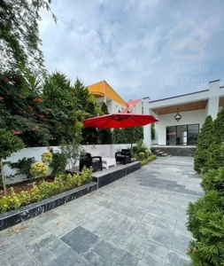 ویلا اقساطی/حیاط مستقل بافت مسکونی/قیمت کل۲/۵۰۰