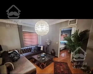 53متر/پارکینگدار/تکواحدی/فول بازسازی/آزادی