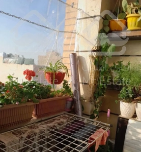 ۲ خواب / بدون حضور مالک /چند قدمی خیابان باهنر