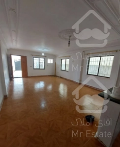 ۱۱۰ متر کریم آباد