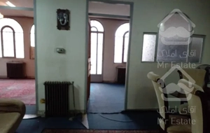 اپارتمان ۹۶متر دوخوابه اسانسور و. پارکینک ندارد