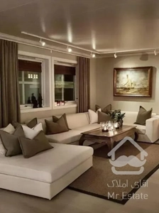 55متری*طبقه4*فول