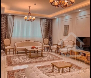 آپارتمان ۲۰۰متر سالن بزرگ/ تک واحدی در سروناز/ارم