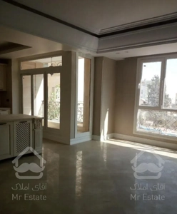 ۱۳۰ متر۲ خوابه/کلید نخورده/۲ پارکینگ سندی