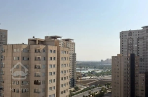 برج قائم/ دریاچه چیتگر / رهن کامل / ۷۷ متری/ مجردی