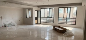 آپارتمان ۱۳۰ متری/سه خواب/غرق نور دو کله/تاپ منطقه