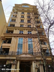 آپارتمان اکازیون 300 متری زیرقیمت در کامرانیه