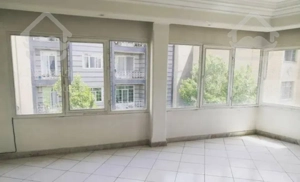 ۱۲۱ متر اپارتمان قلهک ، سه بر نور ، دو کله