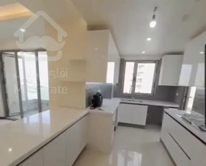 دریاچه چیتگر واحد ۷۰ متری/وام بدون ضامن/‌ویو جنگل