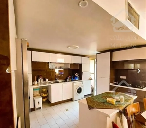 106متر آپارتمان مجتمع مسکونی سپیدار چهاردیواری