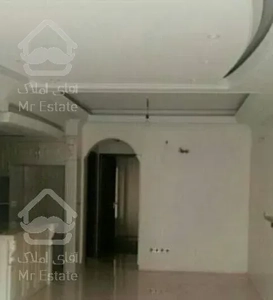 آپارتمان 104 متری در آجودانیه