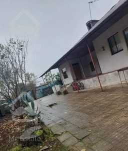 ویلایی ۱۰۰۰متر سند دار ارزنده