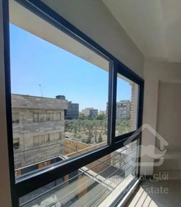 اپارتمان 125متری شرق مرزداران 2پارکینگ