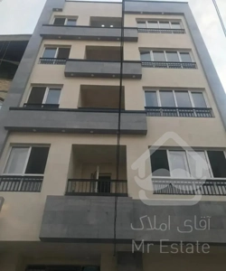 ۱۰۰ متری کلید نخورده (تجهیز و آماده جا به جایی )