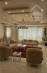 رهن و اجاره آپارتمان ۱۶۰ متری در گلستان فرد