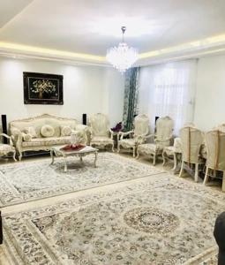 ۸۷ متر  /  ۲خواب  / غرق در نور