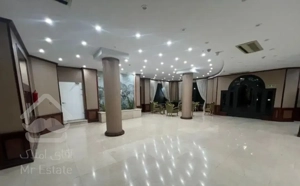 ۲۰۰ متر/۳ خواب/۲پارکینگ/شیان