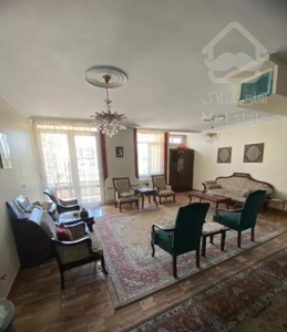 ۱۴۰ متر / پارک ساعی / ۳ خواب / نورگیر بی نظیر