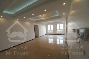 آپارتمان،۱۳۵متر،سه خواب