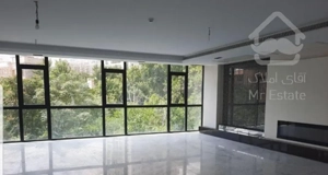 ۱۳۵متری/تکواحدی/۳خواب/شاهین شمالی