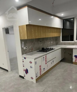 پیروزی کلینی ۹۲متری نوساز تک واحدی