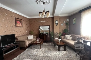 آپارتمان ۱۰۷ متری،۳ خوابه، طبقه دوم