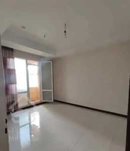 66 متر 2 خواب رو به آفتاب