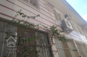 ۷۲ متر واحد دو خواب با پارکینگ سند تک برگ