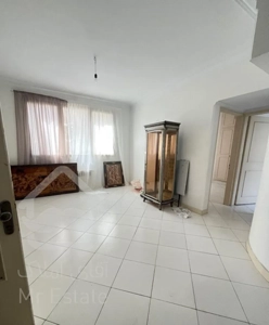 ۶۲ متری آپارتمان فرمانیه غربی حوری