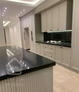 واحد اجاره ای ۱۵۵متری ۳خواب طبقه ۵ ویو عالی