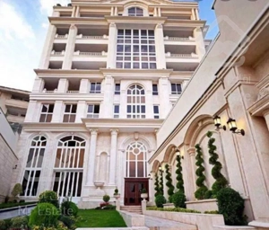 فروش واحد۱۰۵متر/ دریاچه منطقه۲۲ وامدارمروارید شهر