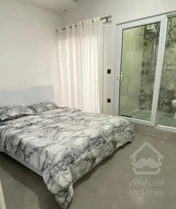 آپارتمان تک واحدی طبقه۴ دوبالکن قابل چیدمان