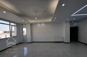 آپارتمان ۹۲ متری ۲ خواب فول خ کاشان