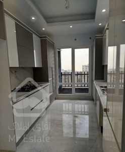 فروش آپارتمان ۱۱۰ متری ۲ خوابه در حکمت