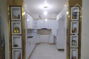 ۲ واحد ۱۳۵ متری ۲ خ و ۱۵۰ متری ۳ خ ابتدای مفتح ۸