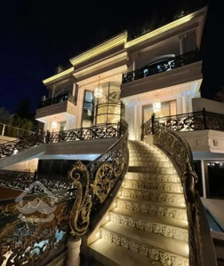 فاز ۴/ خوارزم /زرافشان / ویلا دربست