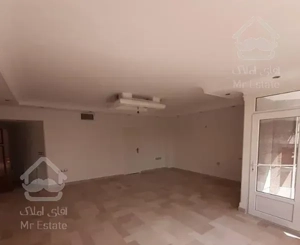 110متر شهرک غرب