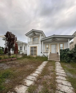 ویلا نیم پیلوت شهرکی چسبیده به جنگل ۳خوابه مبله