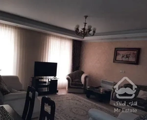 آپارتمان.۸۰ متری. دو خواب.جهت سرمایه گذاری