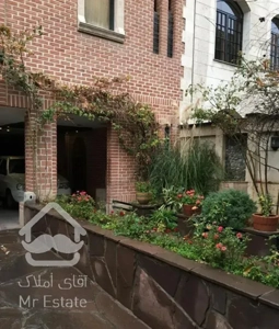 ۱۰۰ متر تکواحدی