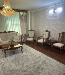 خیابان همدانی،رو به رو مترو فول