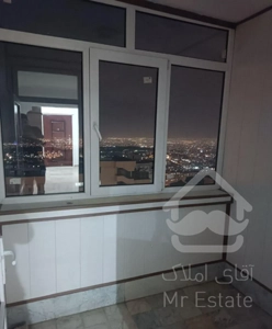 اجاره آپارتمان ۱۱۸ متری ۳ خوابه در شهرک صدف