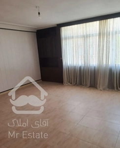 چهاراه ولیعصر ۱۰۲ متر ۲خ با پارکینگ انباری آسانسور