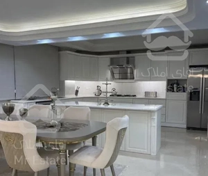 سنبل / ۲۱۵ متر / ۳ خواب