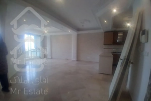 ۹۵ متر، ۲ خواب، شمال شرق مرزداران، ویودار آفتابگیر