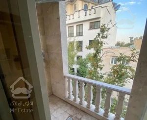 115 متر ، 2 خواب ، نیاوران