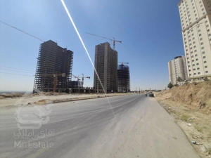 آپارتمان ۱۰۰ متر ۲ خواب برج باغ ویژن