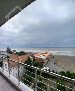 آپارتمان شهرکی ساحلی 125 متری 2 خوابه 1واحد سنددار