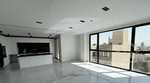 ۸۲متر/دوخواب/فول امکانات/نورگیر/کلید نخورده
