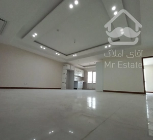 ویو بینهایت/بر فراز ابرها باشید/رونیکا پالاس